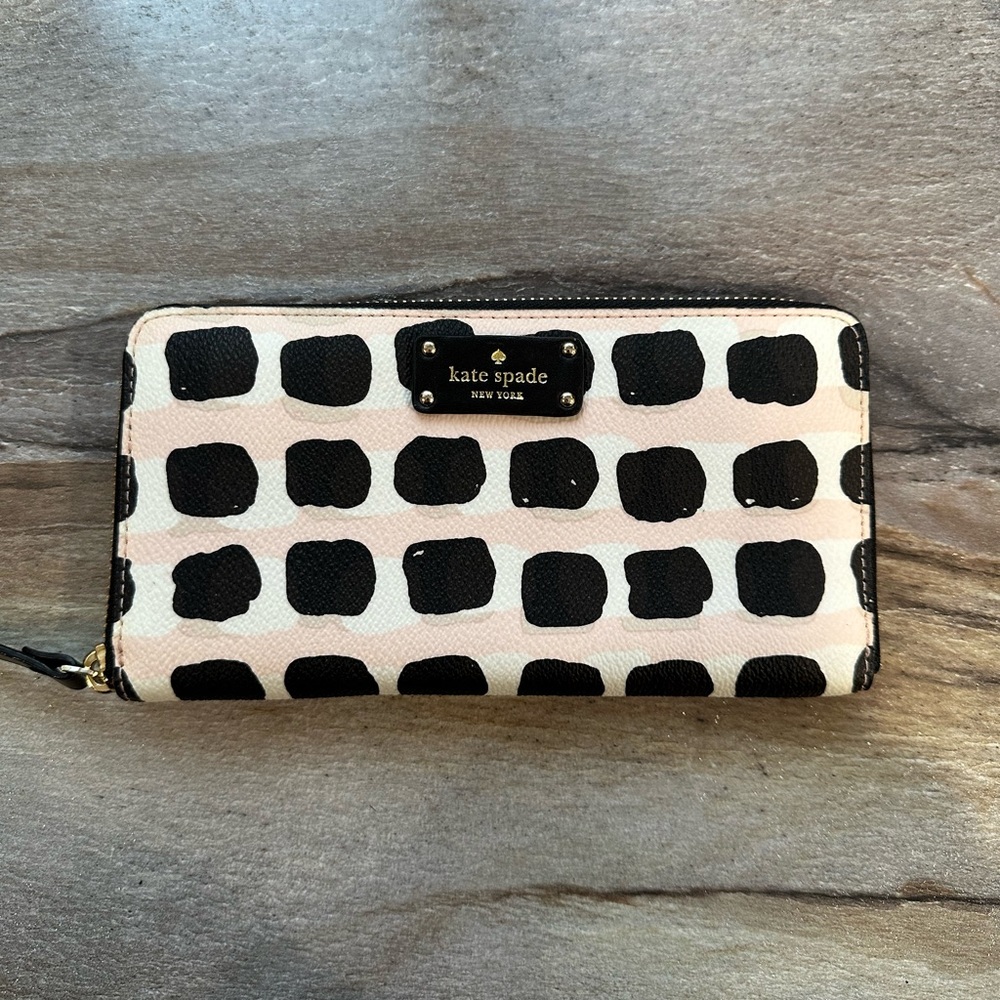 KATE SPADE • Large Wallet
